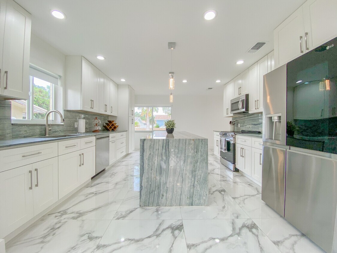 210 NE 1st Ct, Dania Beach, FL 33004 House Rental in Dania Beach, FL