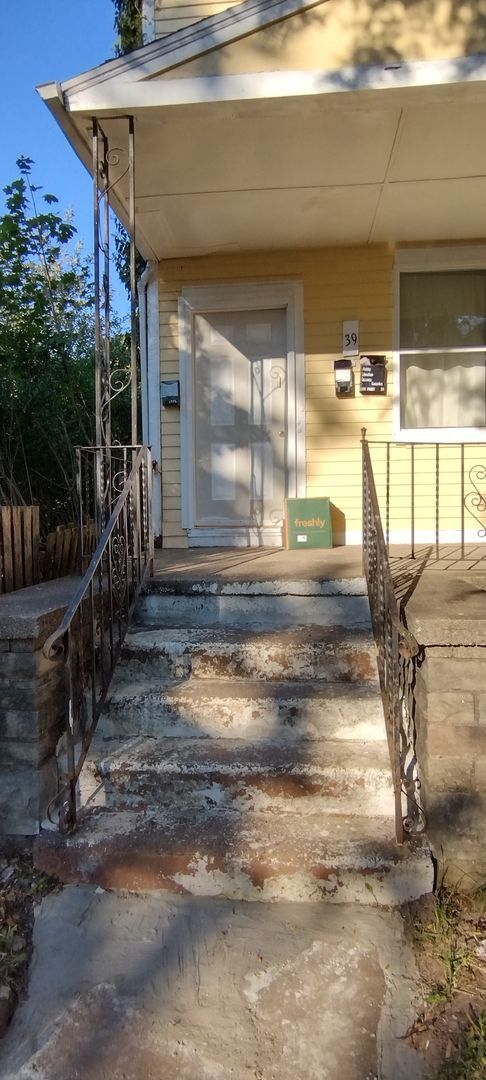 Foto del edificio - 39 Fargo Ave