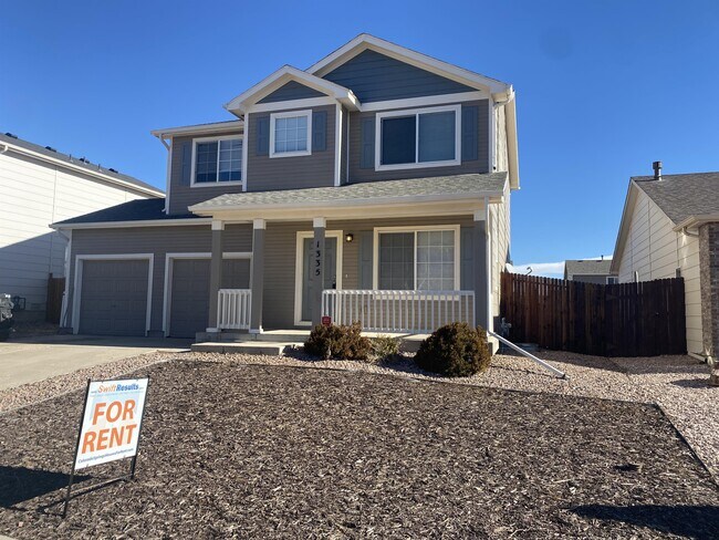 Photo - 1335 Legend Oak Dr House