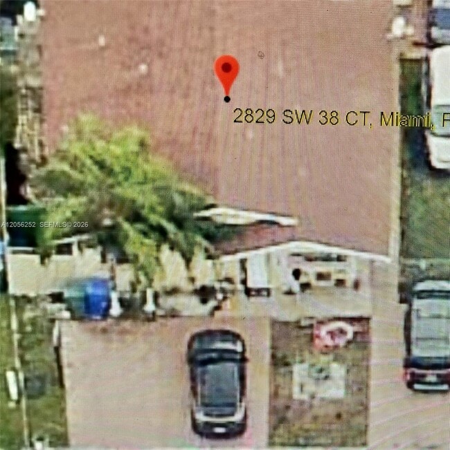 Building Photo - 2829 SW 38th Ct