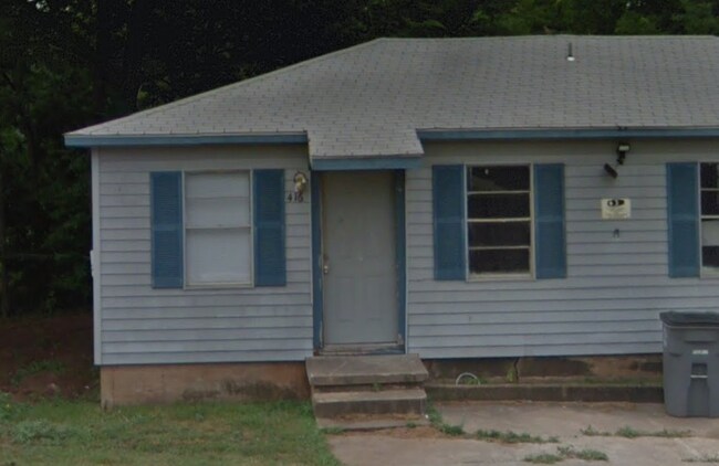 Building Photo - Affordable 1BR/1BA Duplex