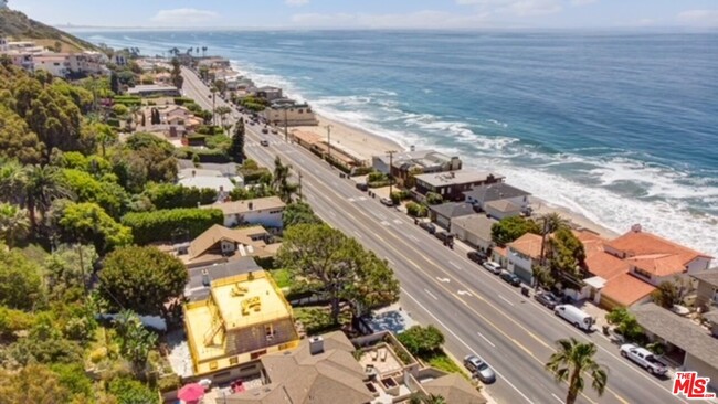 Foto del edificio - 21513 E Pacific Coast Hwy