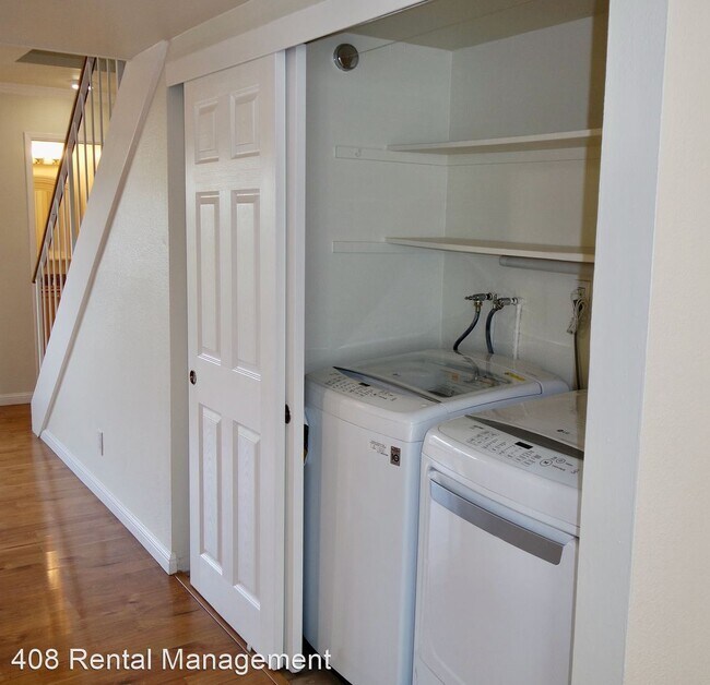 Building Photo - 1062 Michelangelo Dr