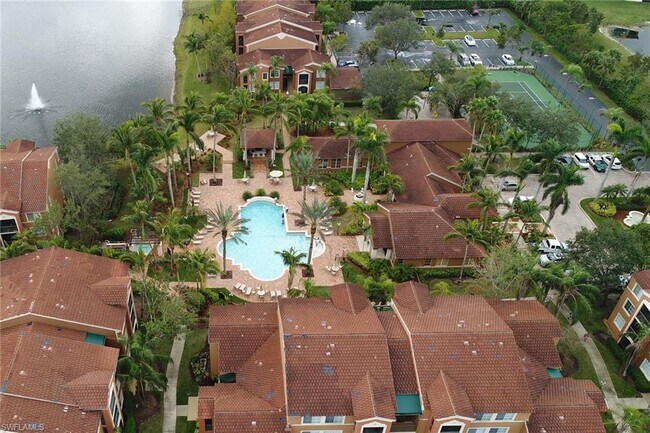 Foto del edificio - 1180 Reserve Way