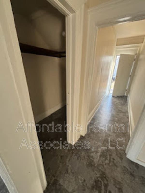 Foto del edificio - 1502 W Greenfield Ave