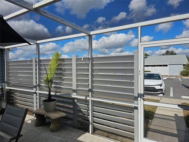 Foto del edificio - 3300 Loveland Blvd