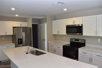 Building Photo - 2318 Nordendale Blvd