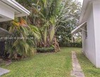 Foto principal - 6090 SW 27th St
