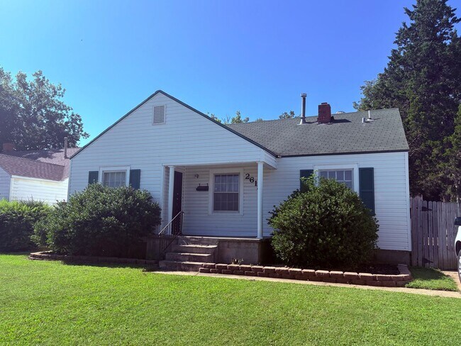 Building Photo - Charming two bedroom home in N.W. OKC