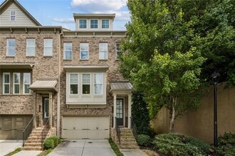 Building Photo - 1285 Linden Ct