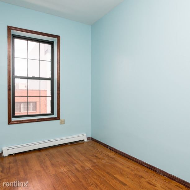 Building Photo - 672 Franklin Ave