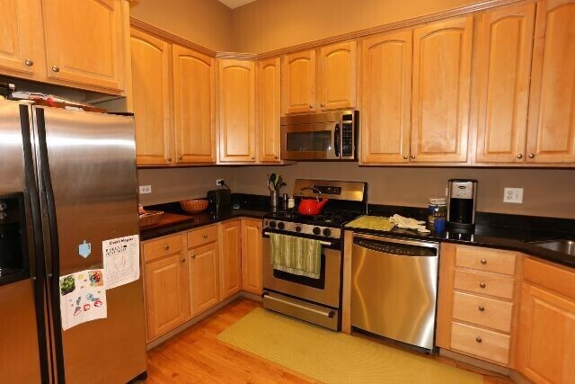 Foto del edificio - 5349 N Kenmore Ave
