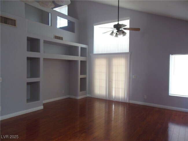 Foto del edificio - 878 E Scarlet Haze Ave