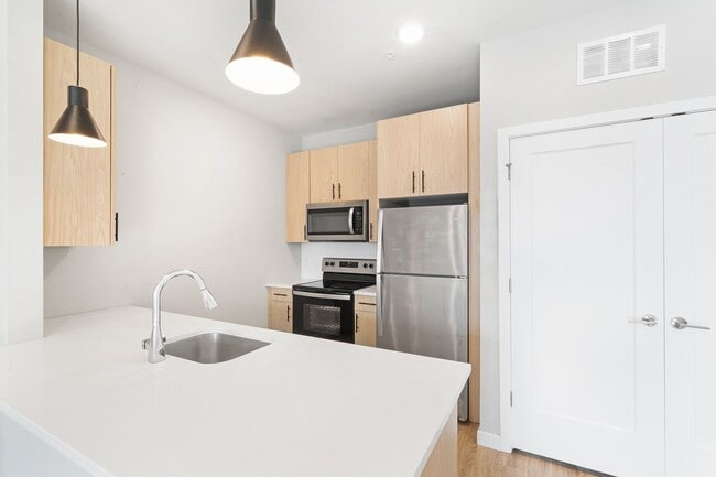 Interior Photo - Station Place