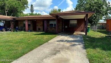 Building Photo - 2462 Mercury Dr