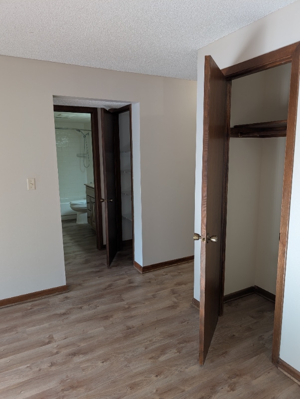 Building Photo - 4207 S 52nd St