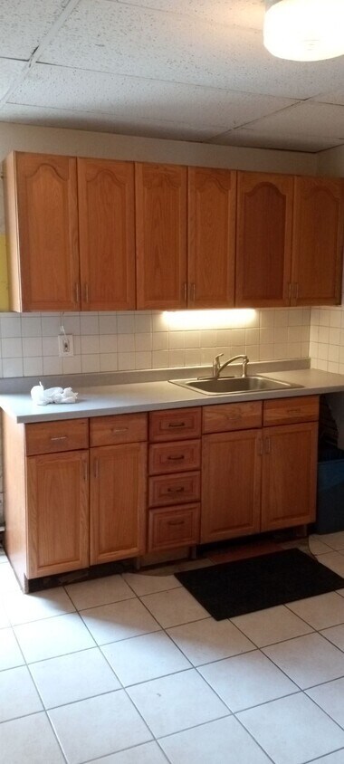 Foto del edificio - 116 Campbell Ave