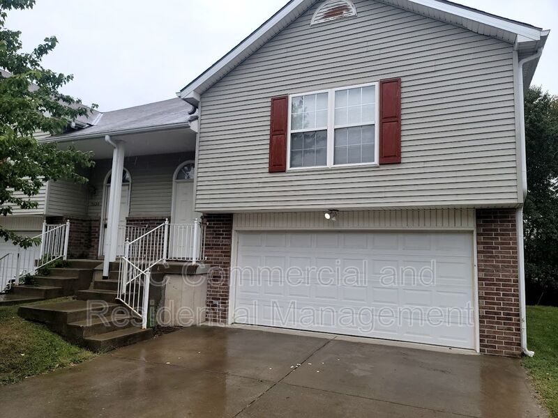 3518 NW 71st Terrace, Kansas City, MO 64151 House Rental in Kansas