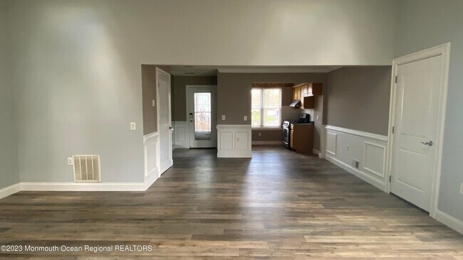 Foto del edificio - 120 Oak Hill Dr
