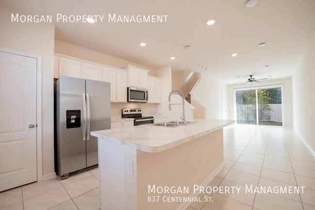 Photo - 837 Centennial St House