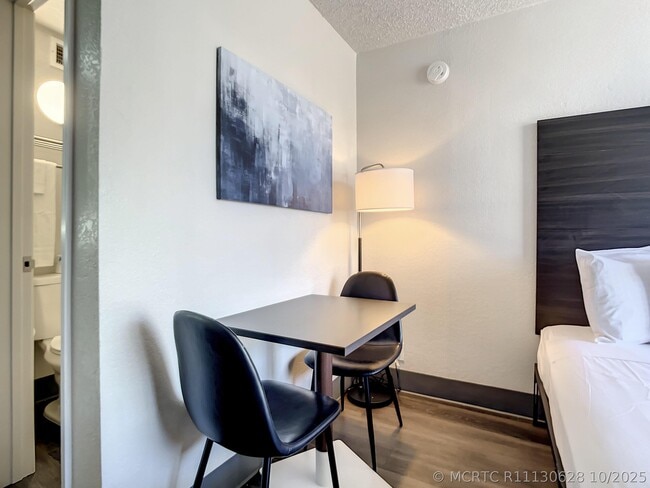 Building Photo - 2535 FL-16