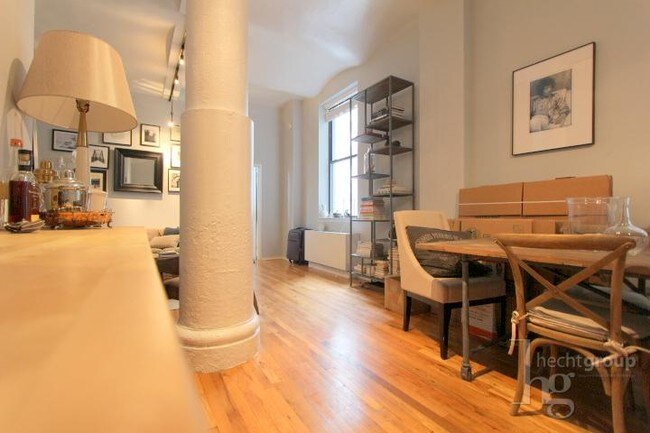 Foto del edificio - 312 E 23rd St