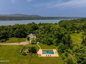 Building Photo - 243 Morton Rd