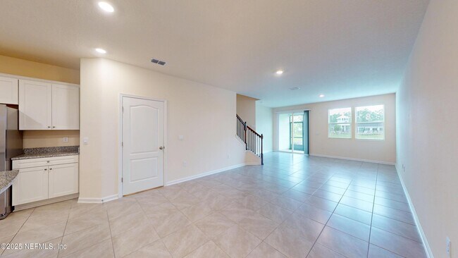 Foto del edificio - 102 Pomona Wy