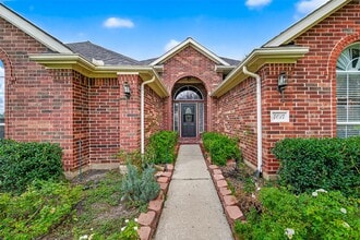Building Photo - 4014 Shoreview Ln