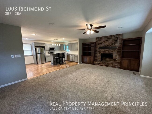 Building Photo - Recently Renovated 3 Bed, 3 Bath Raised Ra...