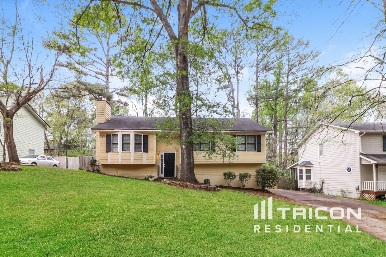 Primary Photo - 3735 Linwood Way Snellville GA