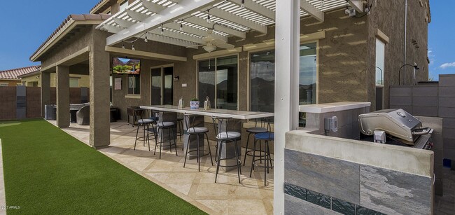 Building Photo - 31013 N 27th Ave