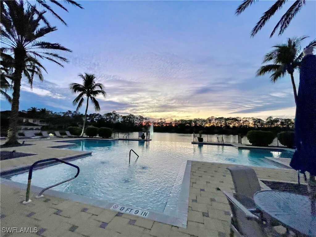 Foto principal - 1886 Tarpon Bay Dr S