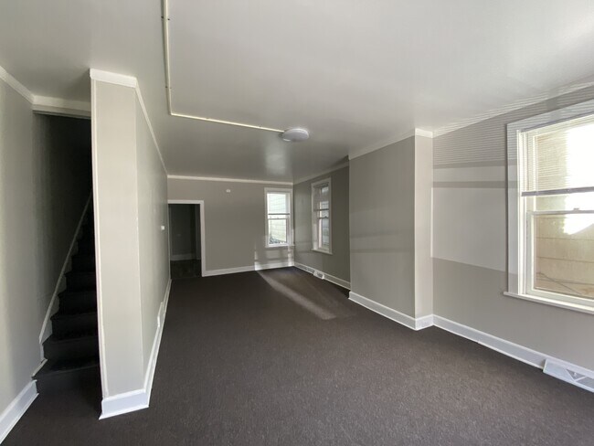 Building Photo - 351 Swatara St