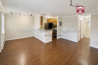 Building Photo - 1062 Josephine St