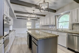 Building Photo - 1132 Fries Rd