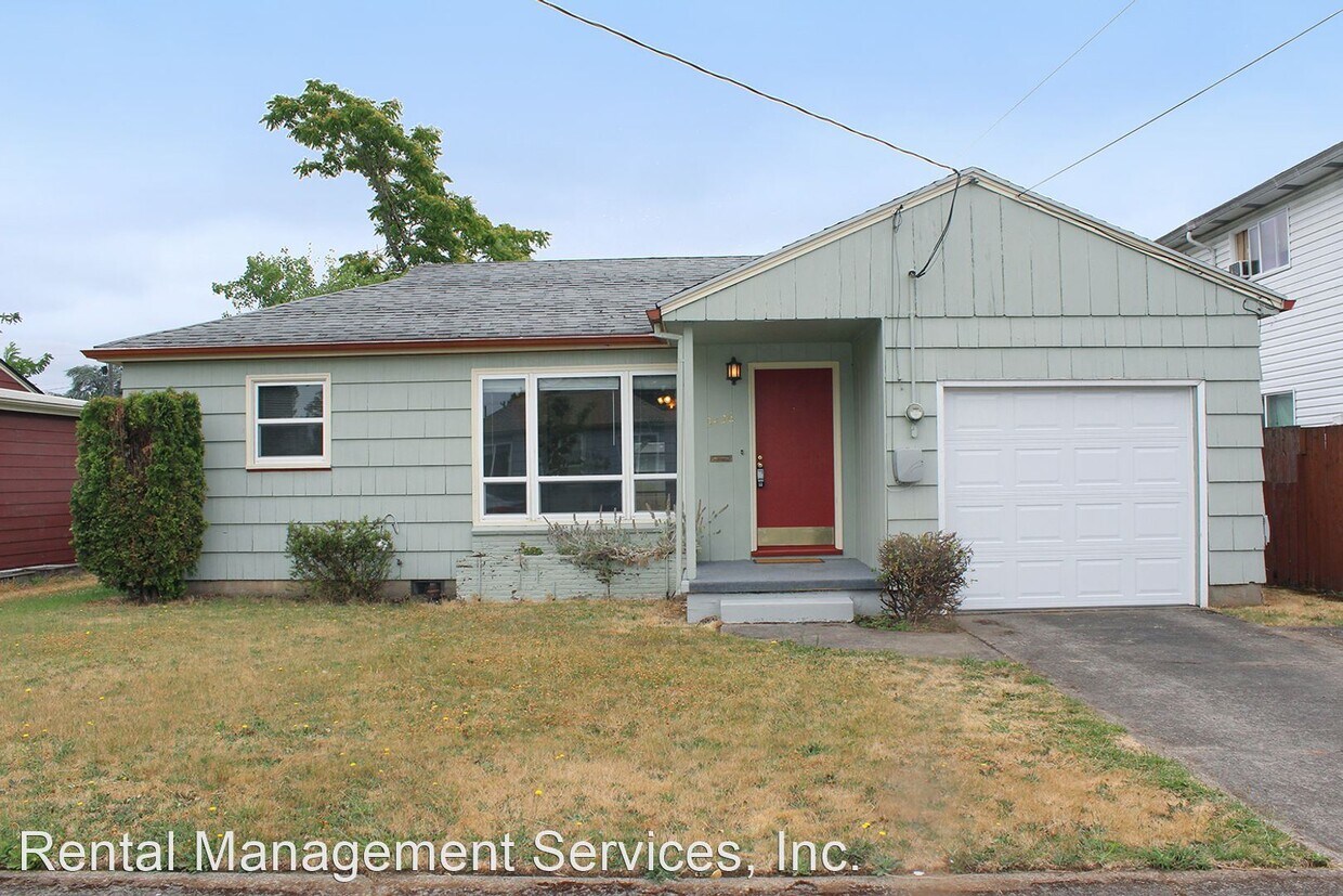 Primary Photo - 2 br, 1 bath House - 3426 SE 68th Avenue