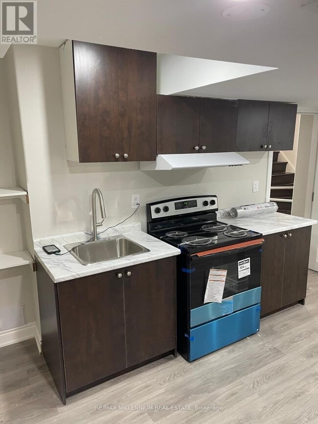 Building Photo - 33 Nomad Crescent