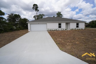 Building Photo - 15932 SW 34th Court Rd