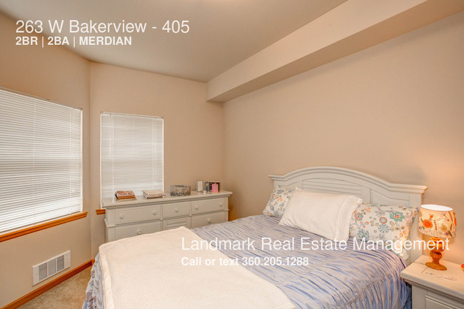 Foto del edificio - 263 W Bakerview Rd