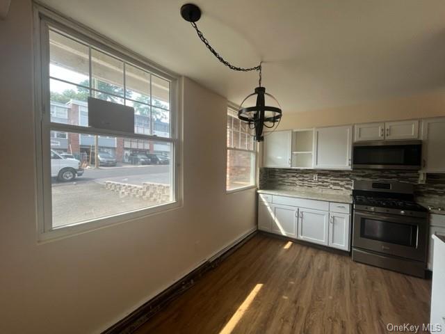 Foto del edificio - 56 Overlook Rd