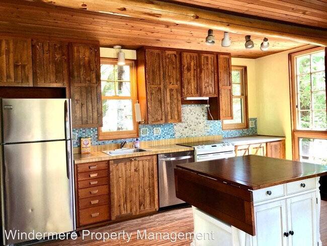 Foto del edificio - 1 br, 1 bath House - 20637 Kingston Street