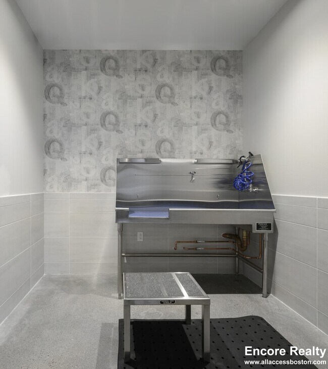 Foto del edificio - 425 Massachusetts Ave