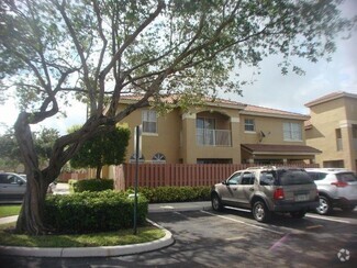 Building Photo - 5403 SW 126th Ter