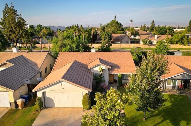 Foto del edificio - 4747 Shadow Stone St