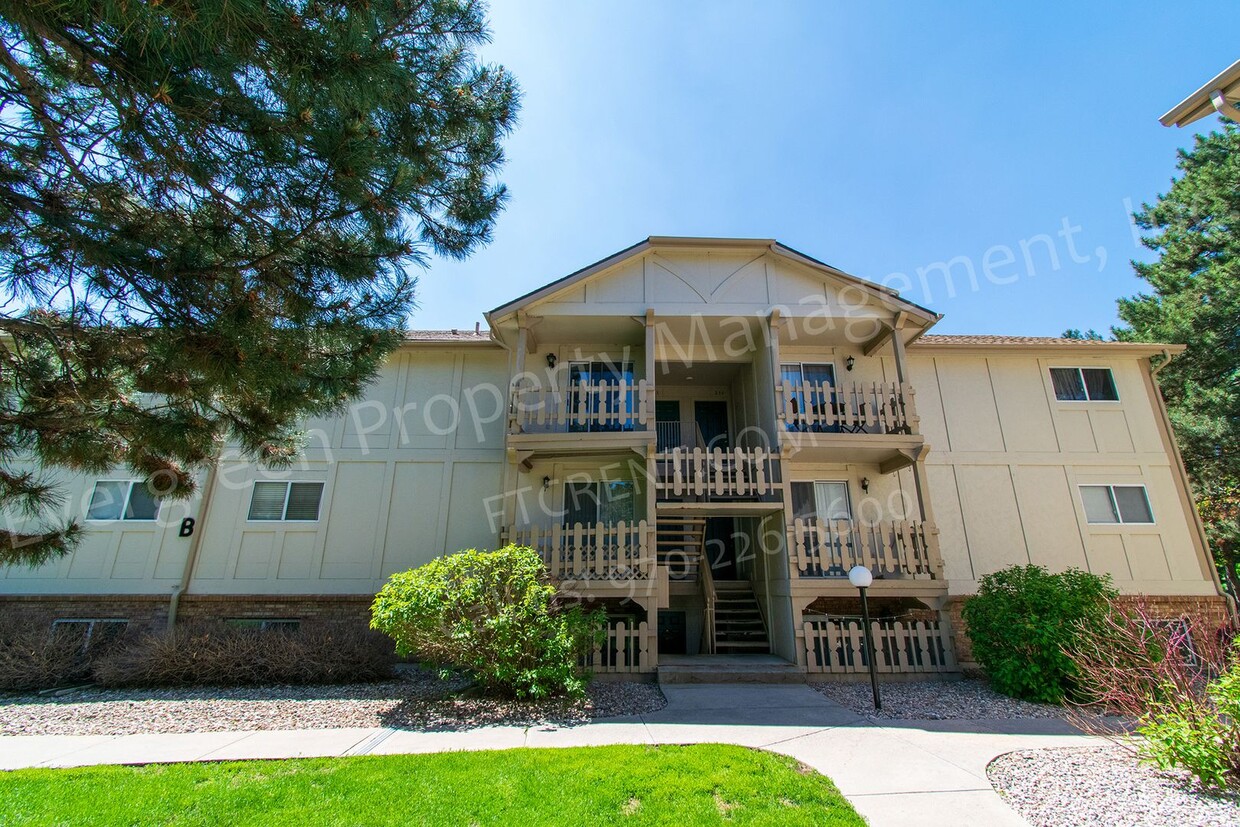 Primary Photo - Great 2 bed 1 bath Condo in a Great Location!