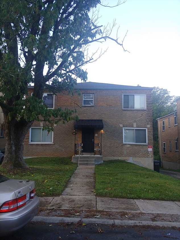 1119 Egan Ct, Cincinnati, OH 45229 Apartments in Cincinnati, OH