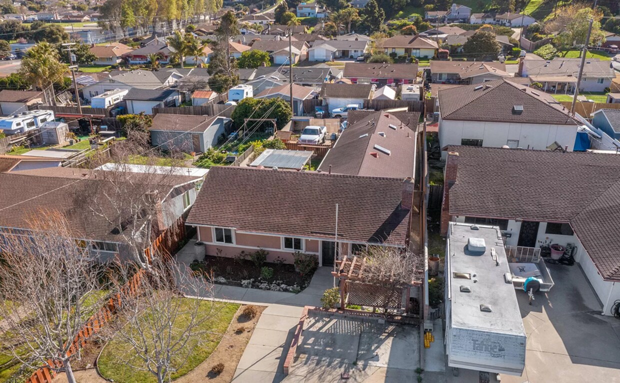 Foto principal - Cozy Studio Unit in Lompoc – Utilities Inc...