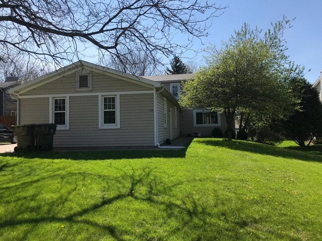 Building Photo - 1108 N Gammon Rd