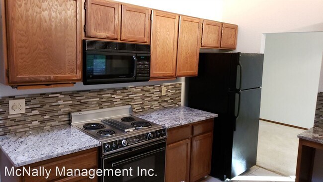 Foto del edificio - 3 br, 2 bath House - 11826 15th Ave NW